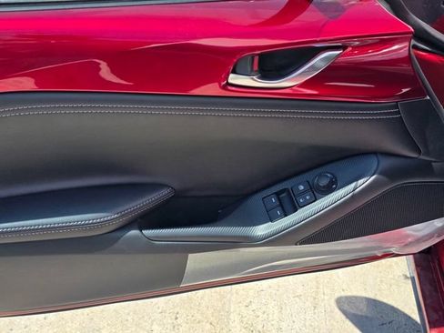 New 2026 MAZDA MX-5 Miata RF Grand Touring RWD image 8