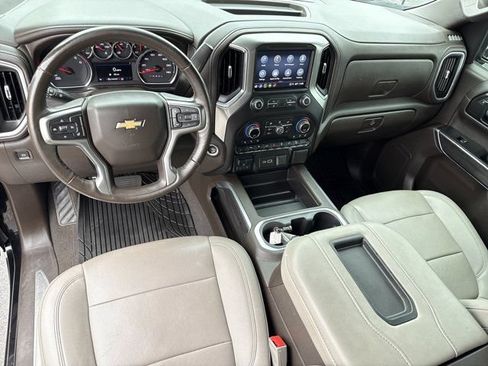 Used 2021 Chevrolet Silverado 1500 LTZ AWD/4WD image 24