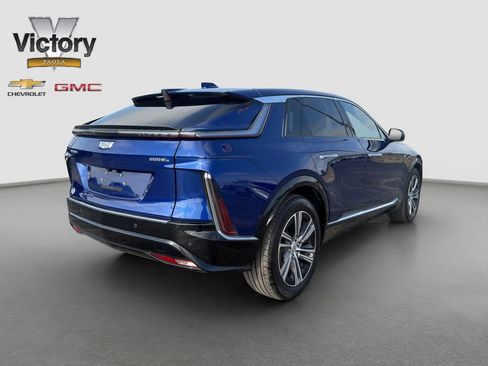 Used 2024 Cadillac Lyriq Luxury AWD/4WD image 25