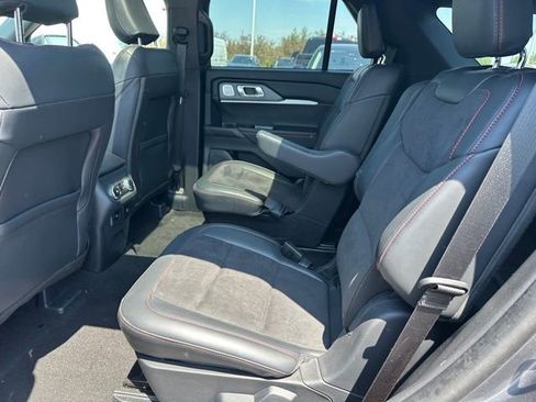 Used 2025 Ford Explorer ST w/ Sun And Sound Package AWD/4WD image 15