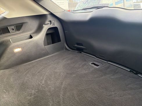 Used 2024 Ford Edge SEL w/ Convenience Package image 32