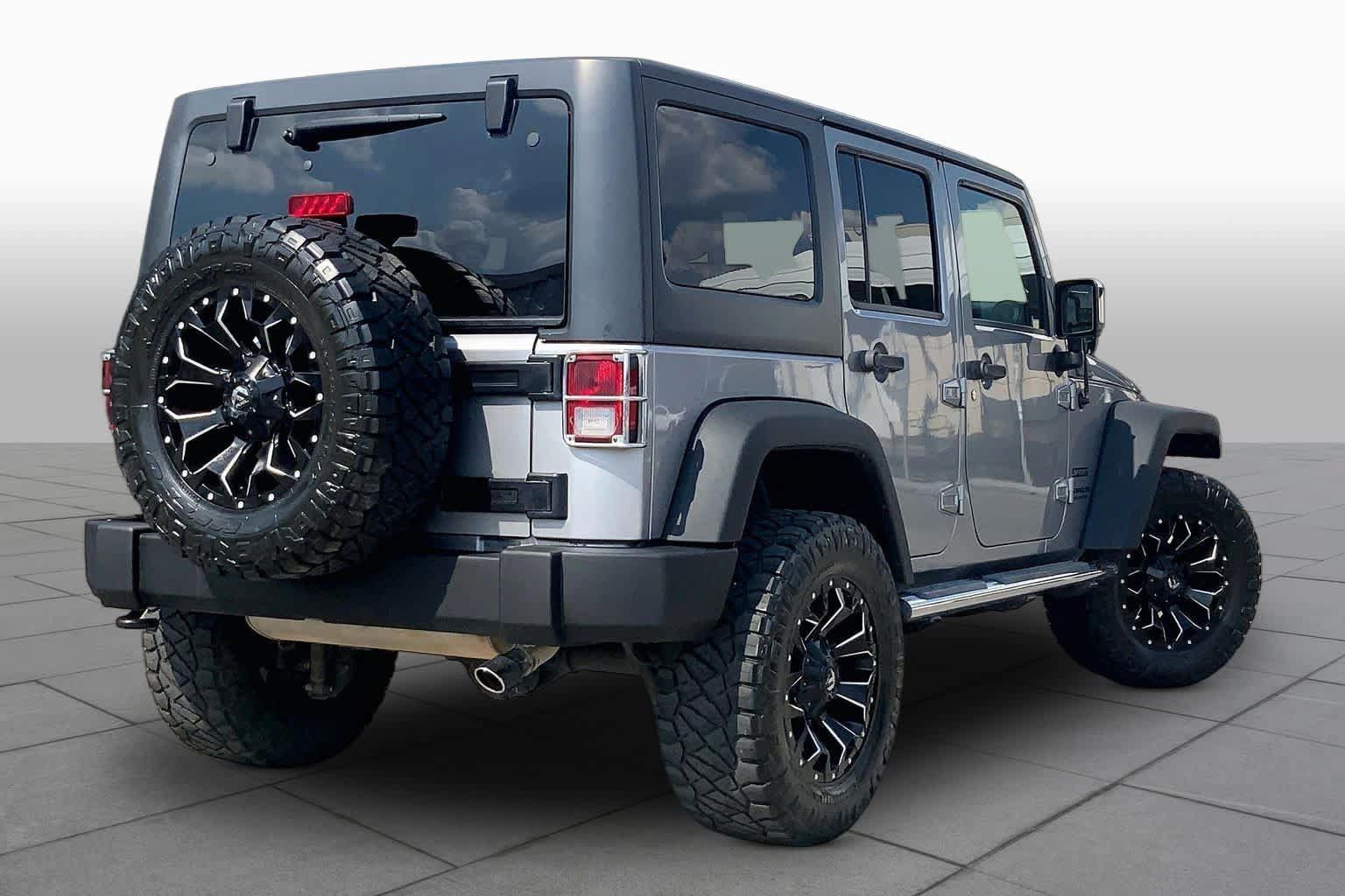 Used 2017 Jeep Wrangler Unlimited Sport w/ Quick Order Package 24S AWD/4WD image 13