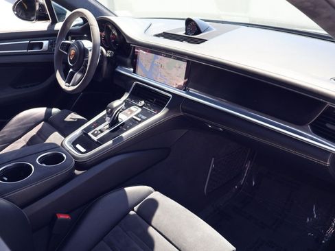 Certified 2019 Porsche Panamera GTS AWD/4WD image 25