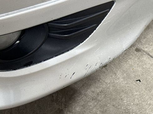 Used 2010 Toyota Camry SE FWD image 37