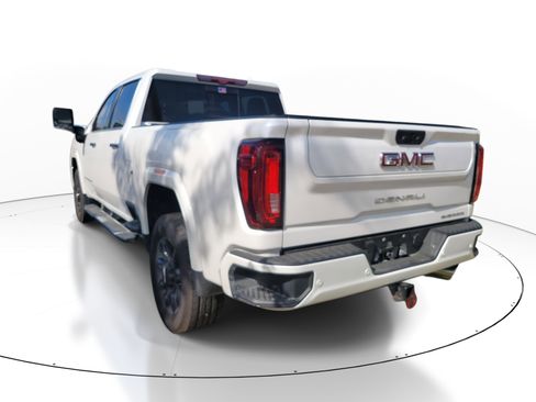 Used 2022 GMC Sierra 3500 Denali w/ Denali Ultimate Package image 6