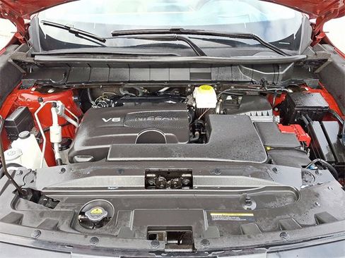 Used 2023 Nissan Pathfinder Platinum image 33