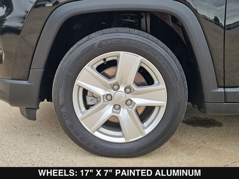 Used 2022 Jeep Compass Latitude w/ Sun and Sound Group FWD image 34