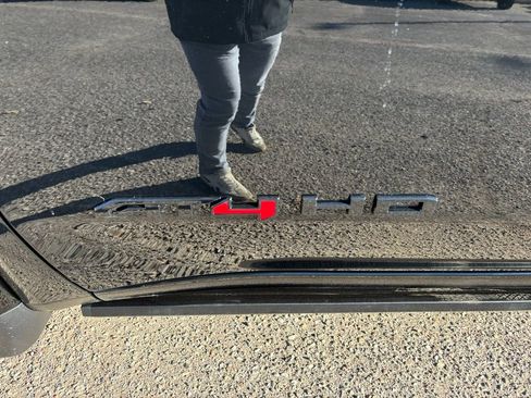 New 2026 GMC Sierra 3500 AT4 w/ AT4 Premium Plus Package image 10