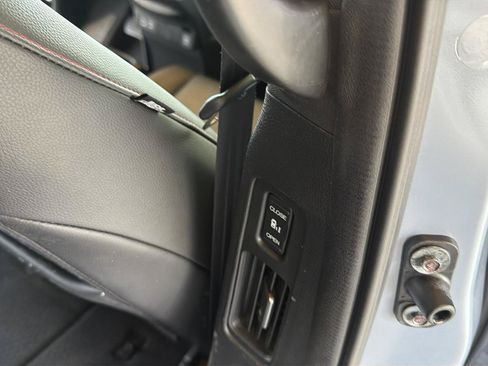Used 2025 Honda Odyssey Sport-L image 27