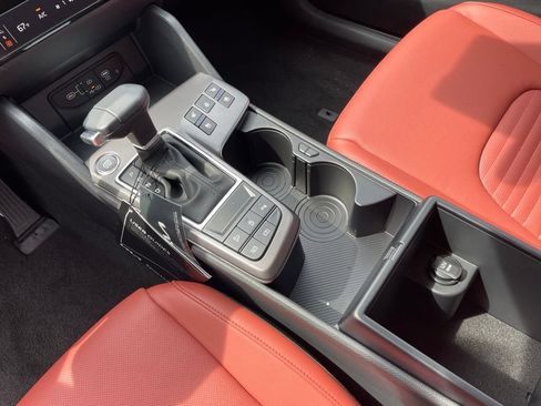 New 2026 Kia Sportage SX AWD/4WD image 9
