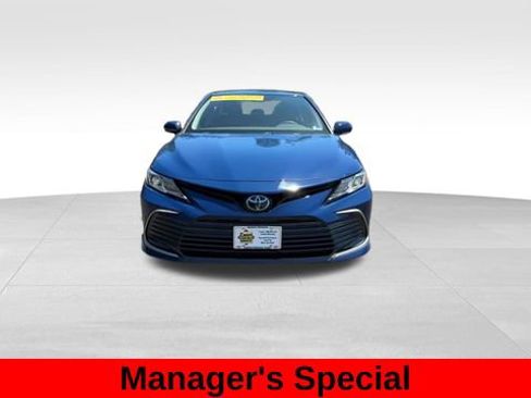 Used 2024 Toyota Camry LE w/ Convenience Package FWD image 12