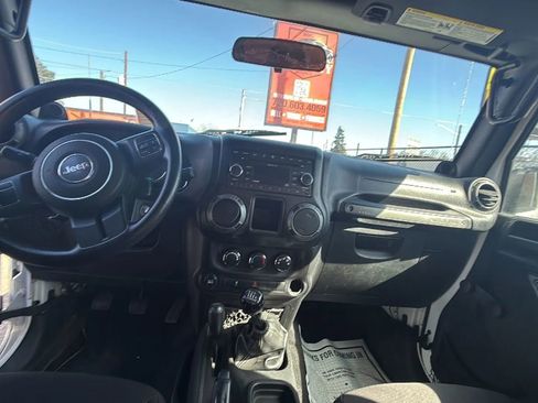 Used 2014 Jeep Wrangler Sport image 12
