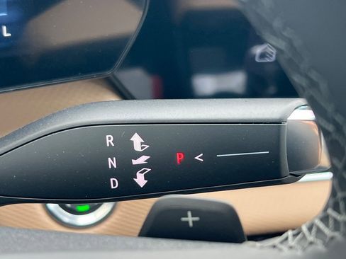 New 2026 Chevrolet Equinox ACTIV w/ Convenience Package III image 19