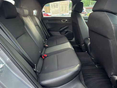 Used 2023 Honda Civic Sport image 15