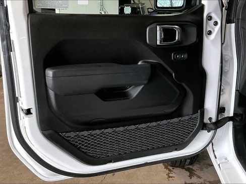 Used 2026 Jeep Wrangler Sport image 26