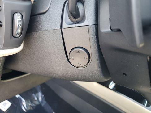 New 2026 Lincoln Corsair Premiere image 15