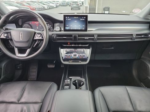 Certified 2022 Lincoln Corsair AWD w/ Premium Package image 11