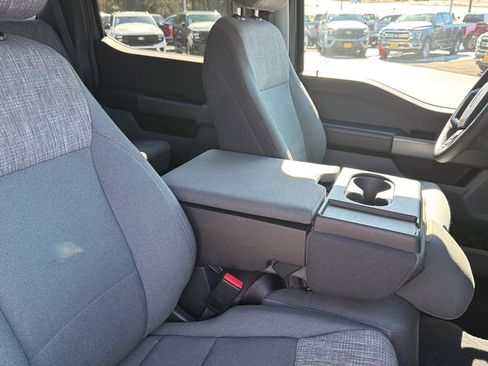 Used 2023 Ford F150 XLT AWD/4WD image 12