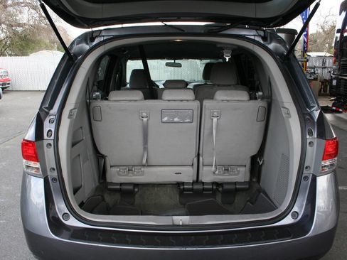 Used 2015 Honda Odyssey EX image 21