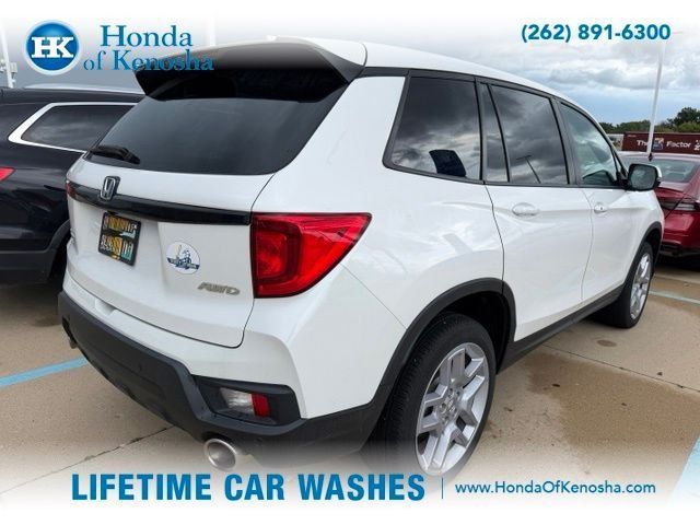 Used 2024 Honda Passport EX-L image 2