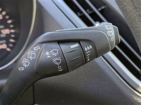 Used 2019 Ford Escape SE image 29