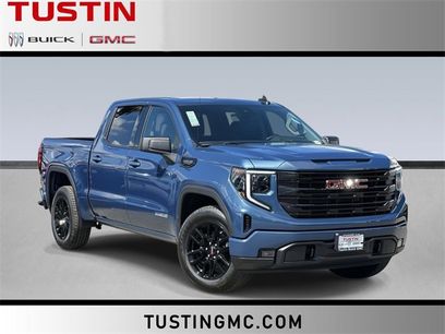 New 2026 GMC Sierra 1500 Elevation w/ LPO, Elevation Black Package