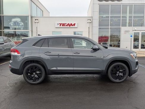 New 2026 Volkswagen Atlas Cross Sport SE AWD/4WD image 5