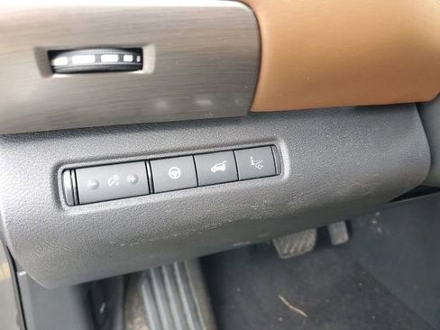 Certified 2023 Nissan Pathfinder Platinum w/ Cargo Package AWD/4WD image 30