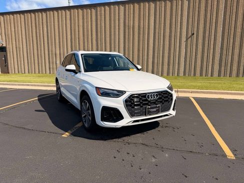 Used 2024 Audi Q5 2.0T Premium Plus AWD/4WD image 2