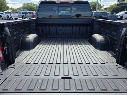 New 2026 GMC Sierra 1500 SLT w/ SLT Premium Plus Package AWD/4WD image 15