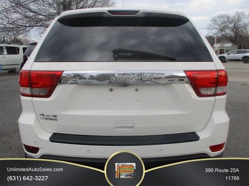 Used 2012 Jeep Grand Cherokee Laredo AWD/4WD image 3