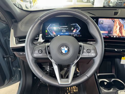 Certified 2025 BMW X2 xDrive28i image 20
