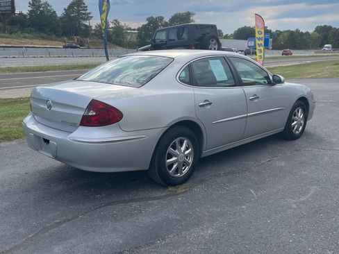 Used 2005 Buick LaCrosse CXL w/ Chrome Appearance Package FWD image 5