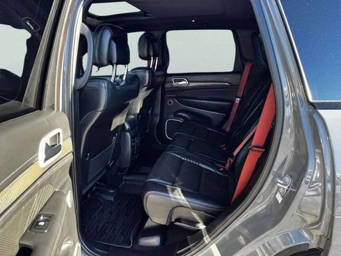 Used 2021 Jeep Grand Cherokee Trackhawk image 36