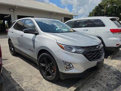Used 2019 Chevrolet Equinox LT FWD image 1