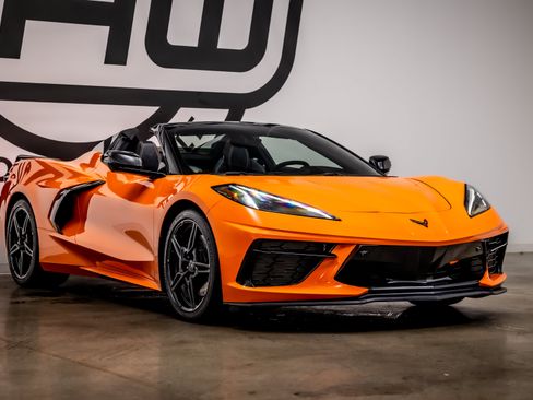 Used 2023 Chevrolet Corvette Stingray Preferred Conv w/ Z51 Performance Package RWD image 26