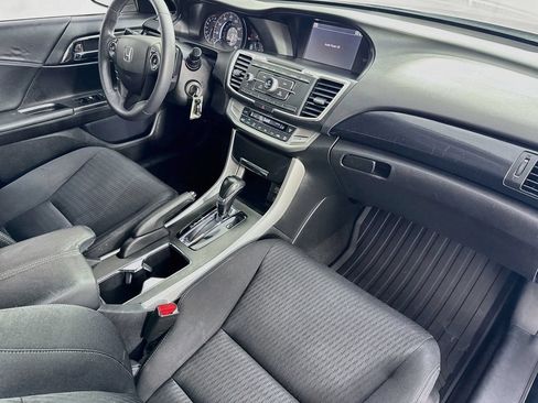 Used 2013 Honda Accord Sport image 33