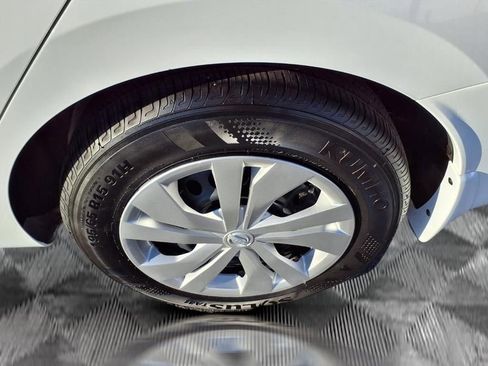 Certified 2025 Nissan Versa S w/ Trunk Package image 18