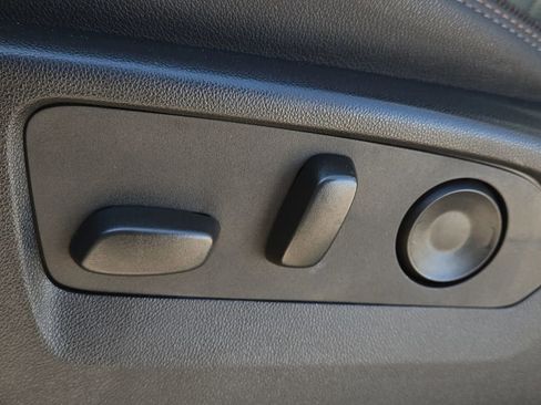 Used 2024 Chevrolet Silverado 2500 High Country image 15