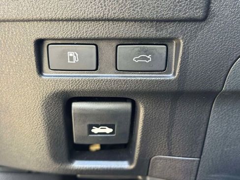 Certified 2025 Lexus ES 350 w/ Premium Package image 25