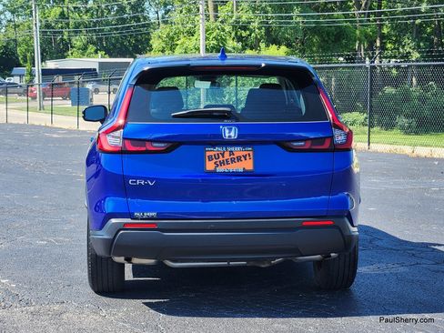 Used 2023 Honda CR-V LX image 11