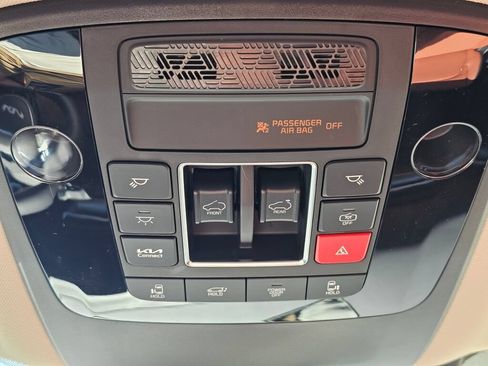New 2026 Kia Carnival SX Prestige FWD image 19