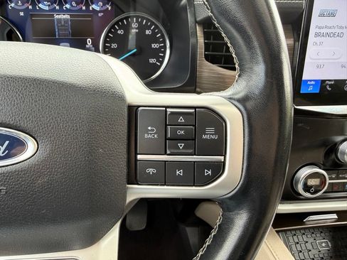 Used 2022 Ford Expedition Limited AWD/4WD image 36