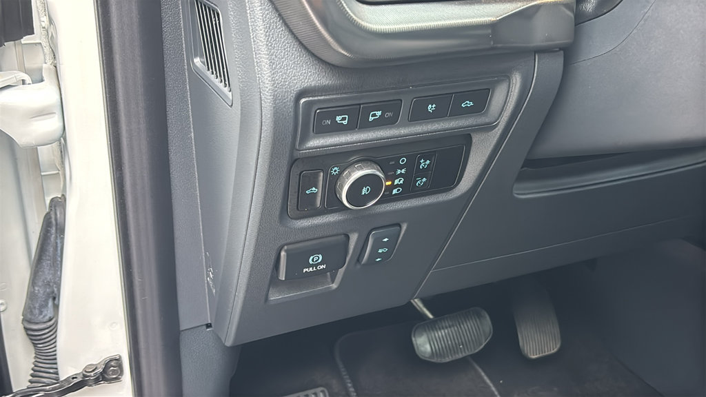 Used 2024 Ford F150 Platinum w/ Equipment Group 702A High AWD/4WD image 14