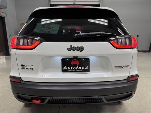 Used 2020 Jeep Cherokee Trailhawk AWD/4WD image 5