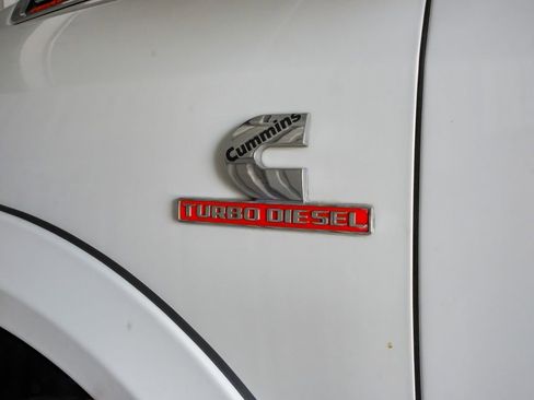 Used 2024 RAM 3500 Tradesman w/ Chrome Appearance Group image 55