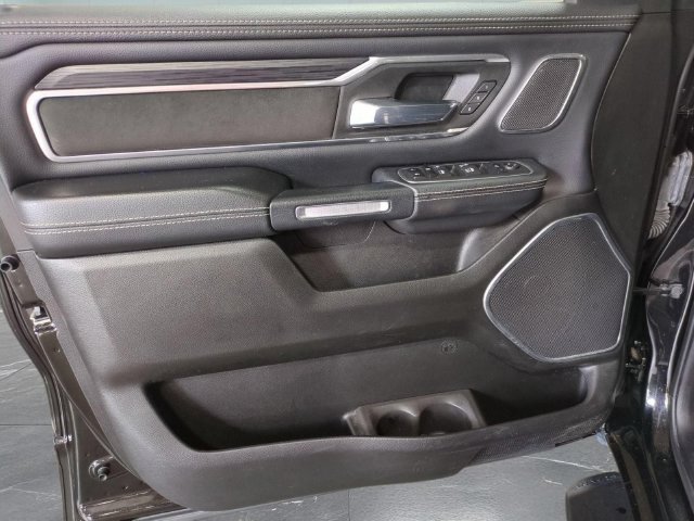 Used 2023 RAM 1500 Laramie AWD/4WD image 15