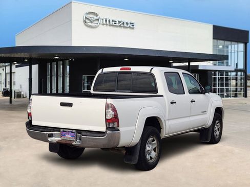 Used 2013 Toyota Tacoma PreRunner RWD image 5