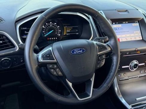 Used 2019 Ford Edge Titanium w/ Equipment Group 301A image 27