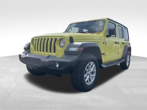 Used 2023 Jeep Wrangler Unlimited Sport AWD/4WD image 4